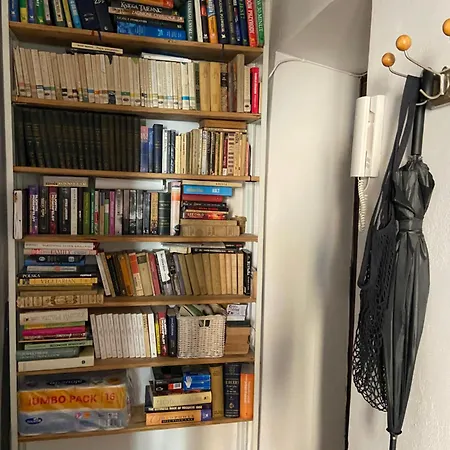 Feel Like At アパート ワルシャワ